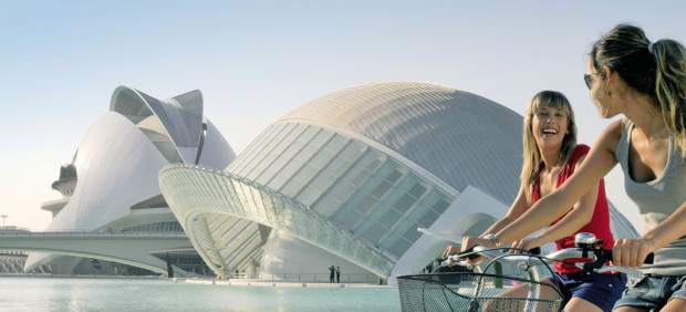 Valencia y Sevilla tienen los barrios que más gustan a los turistas europeos