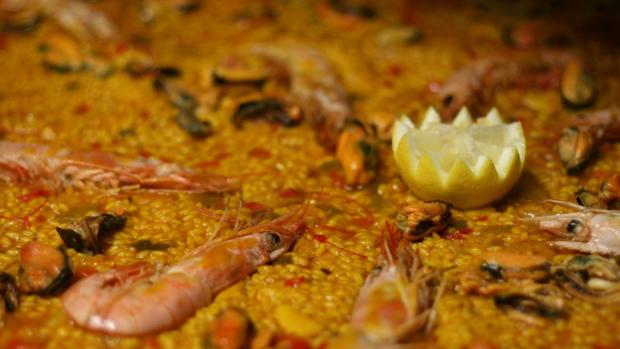 Tres platos españoles entre los cien más populares del mundo