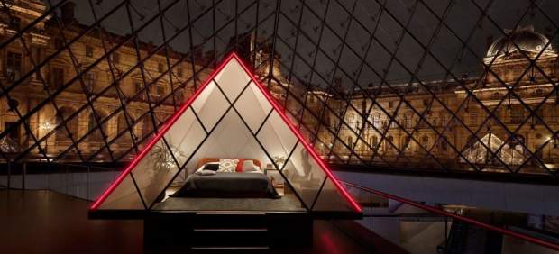 Así es la noche mágica en el Museo del Louvre que sortea Airbnb