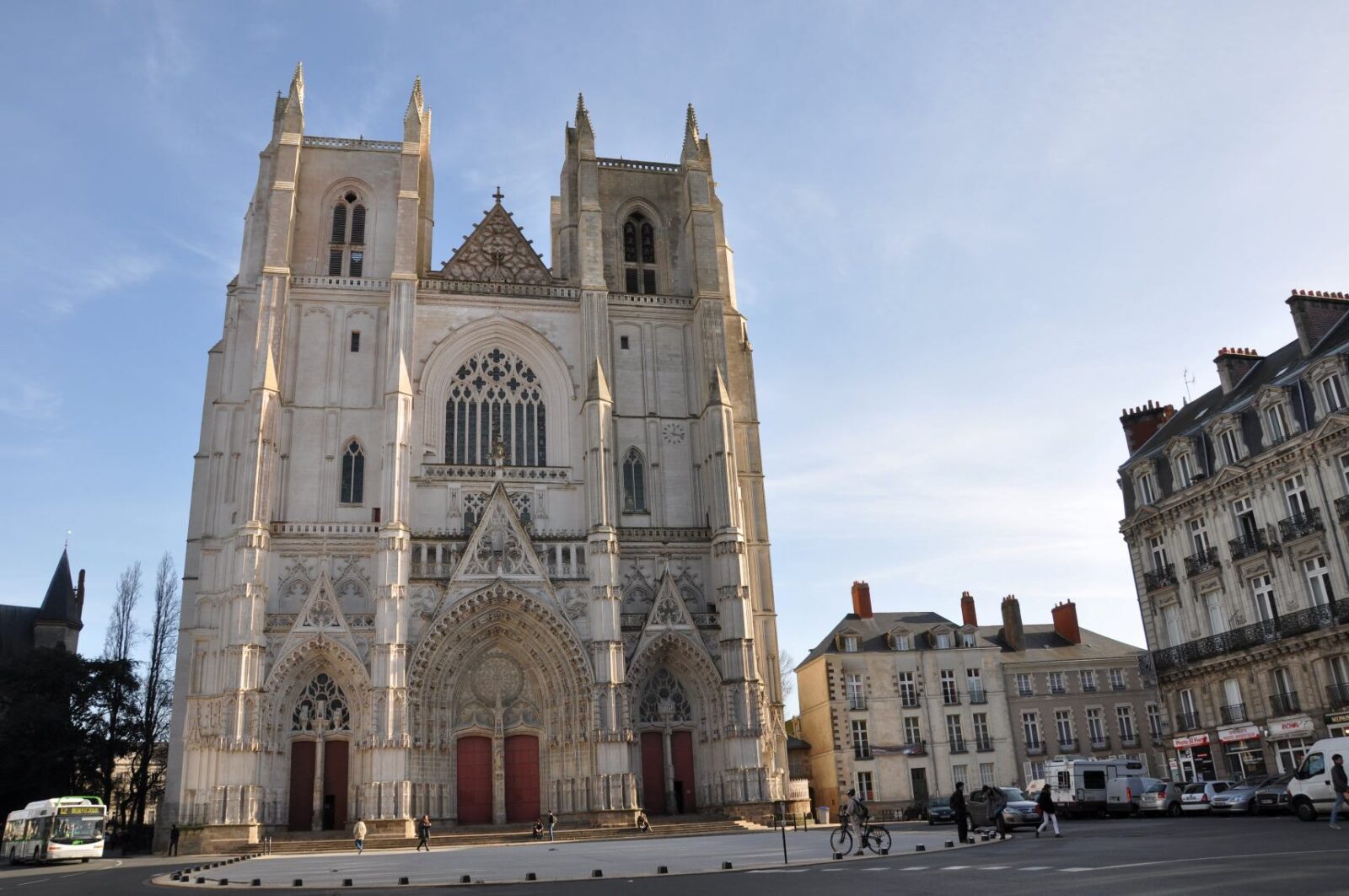 Viajar a Nantes: Visita la ciudad de Julio Verne