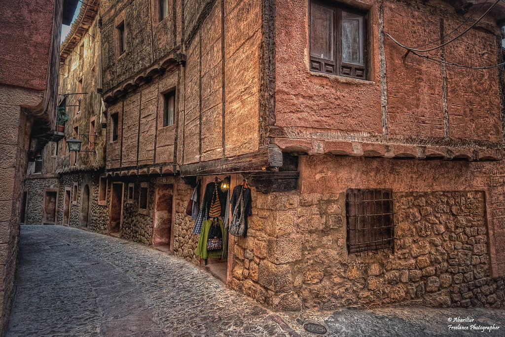 Casas de yeso rojo en Albarracin